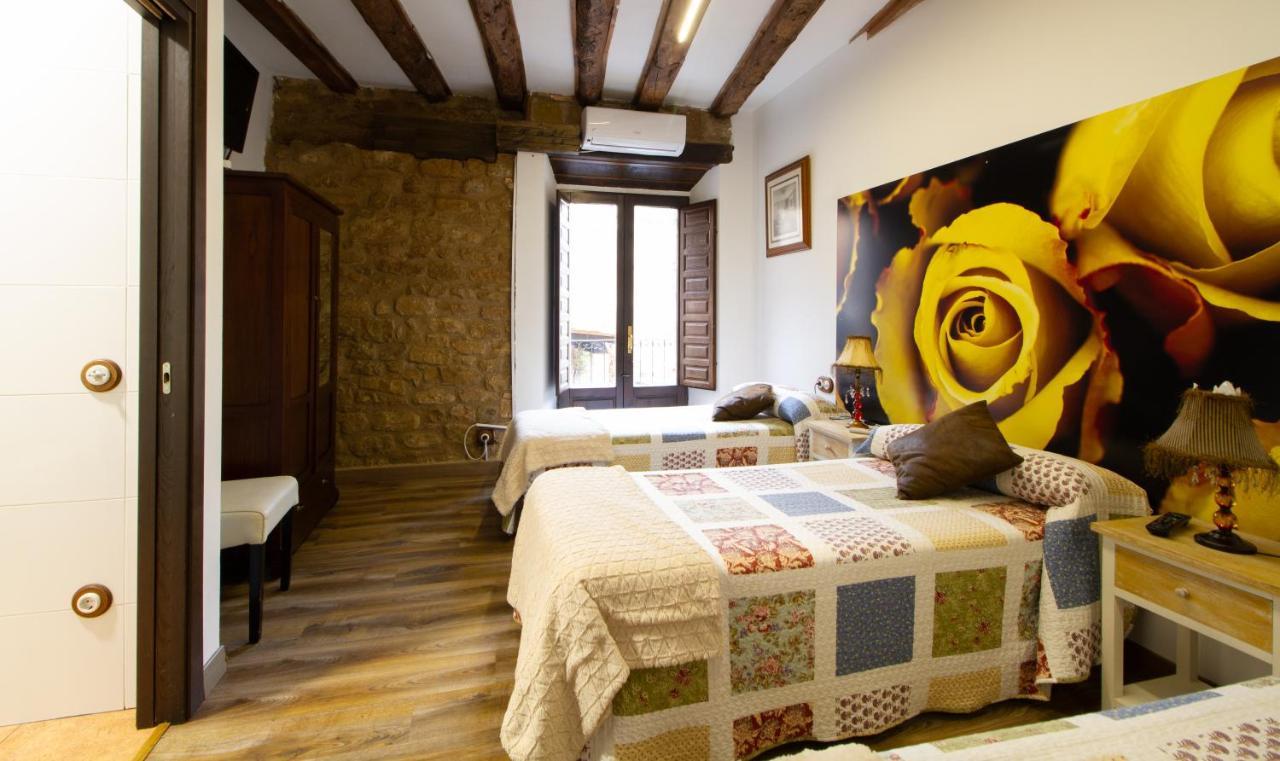 La Pata De Oca Hostal Rural Y Albergue Torres del Rio Esterno foto
