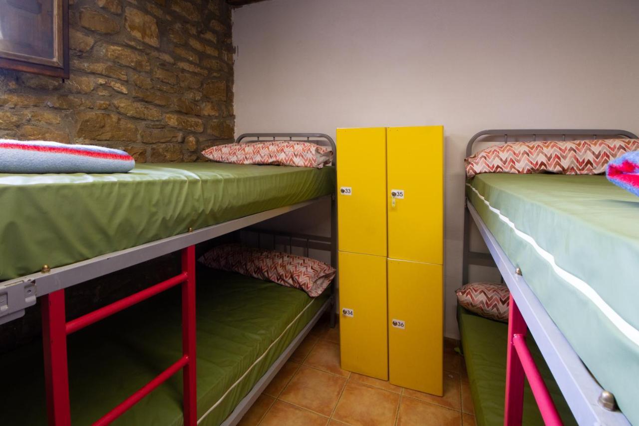 La Pata De Oca Hostal Rural Y Albergue Torres del Rio Esterno foto